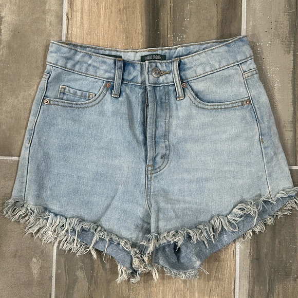 Wild Fable High Rise Button Fly Denim Shorts - Size 00 - Light Wash - Picture 1 of 3